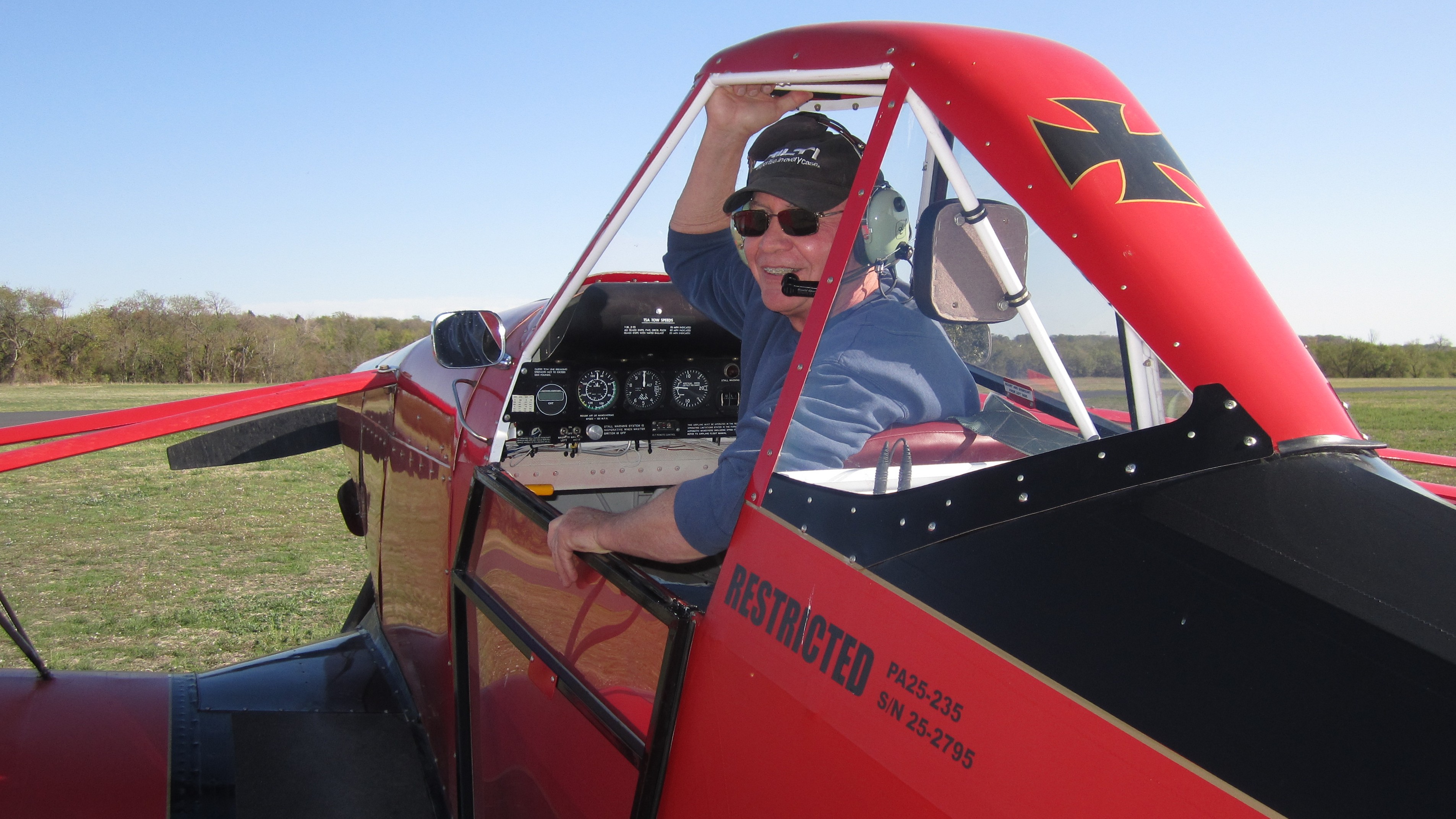 Tow pilot at Texas Soaring Association
